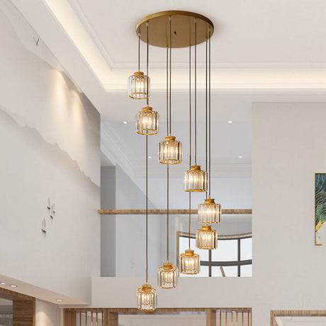 CrystalCove Moderne Treppenleuchte | Prismen-Kristall Kronleuchter | 6- und 9-flammig | Luxus-Design | Schwarz oder Gold