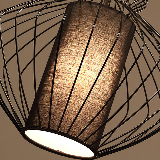 CageCraft Industrial Pendelleuchte | Eisen-Käfig Design | Stoffschirm | Wohnzimmerlicht