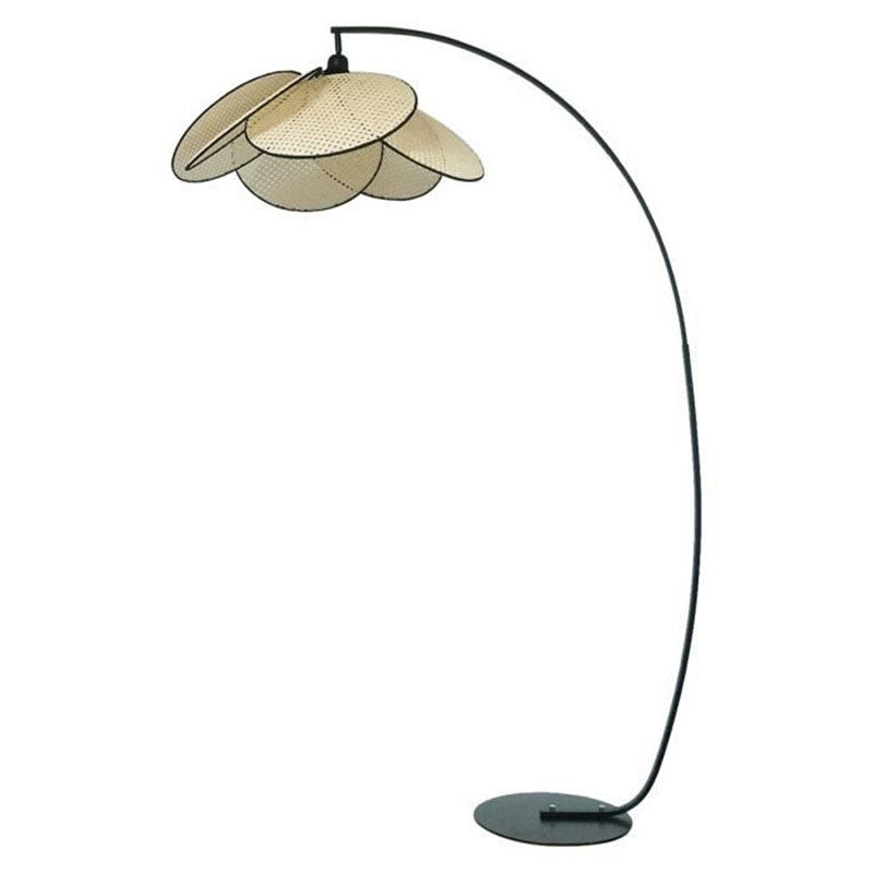 BaskLoom Rattan Wicker Stehlampe | Handgefertigtes Design | Natürliche Beleuchtung für Zuhause