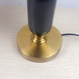 LumoRetro Vintage Design LED Tischlampe | Retro Faltenschirm | Kolonnenbasis | Stimmungslicht | Dekolampe für Zuhause