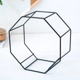 GeoFrame Keramik Wandpflanztopf mit Metallrahmen | Octagon Design