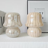 MushLume Glas Tischlampe | Französisches Design | Handgefertigt | Pilzform | Deko & Beleuchtung