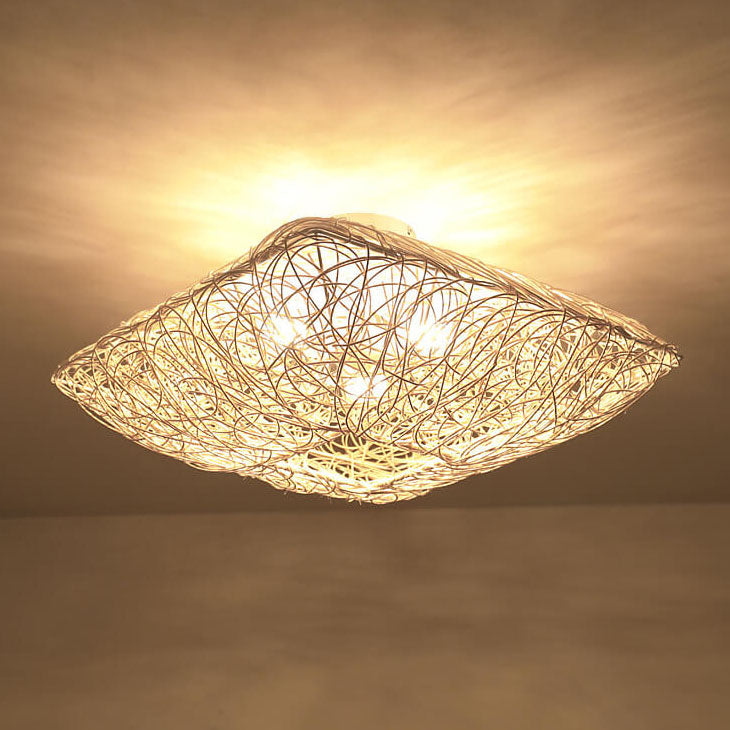 Nestoria Deckenleuchte | Modernes Rattan Nest-Design | Quadratische 3-Licht Flush-Mount Lampe | Elegante Beleuchtung für Wohnräume