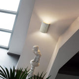 CurveLume Halbkreisförmige LED Wandleuchte | Modernes Design | Energieeffizient | Elegante Wandbeleuchtung