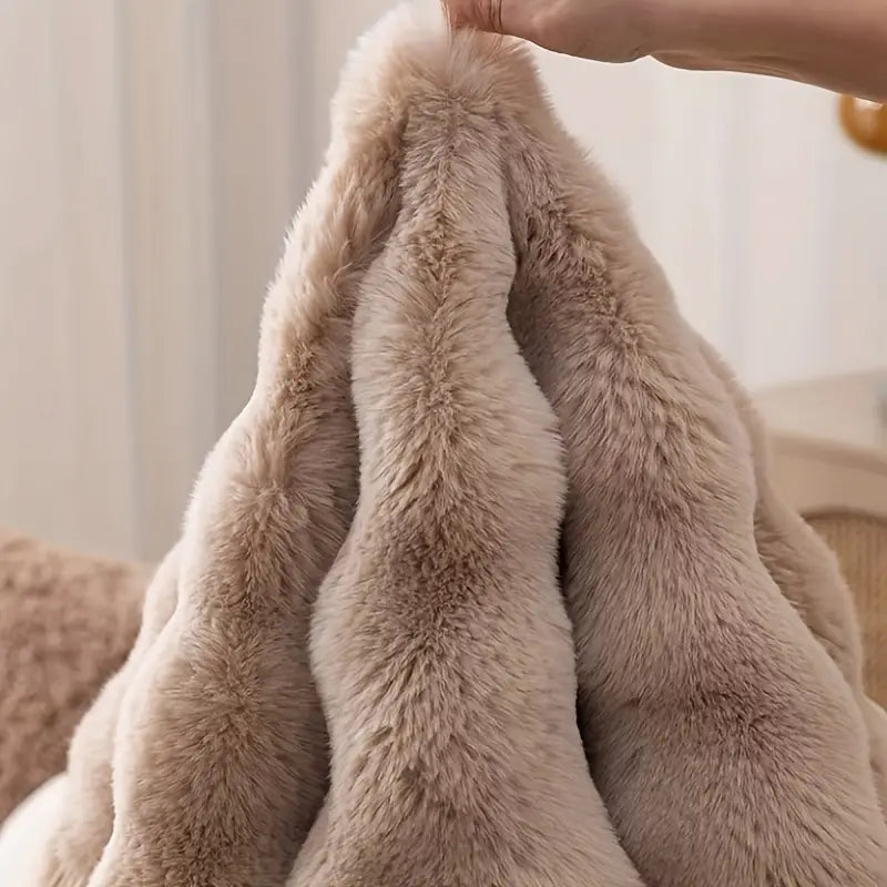 PlushCircle Rundteppich aus Kunstfell | Weich wie Kaninchenfell | Hochwertige Deko für Zuhause