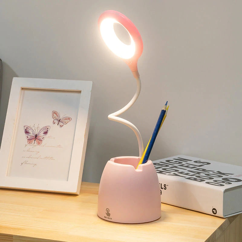 FlexiBeam Biegbares LED Schreibtischlampe | Verstellbar | Augenschonend | Perfektes Licht für Arbeiten & Lernen