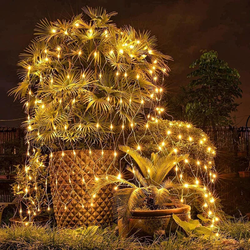 SolarNet Glow Outdoor LED Lichterkette | Fischnetz Design | Solarbetrieben | Stimmungsvolles Licht für Garten und Balkon