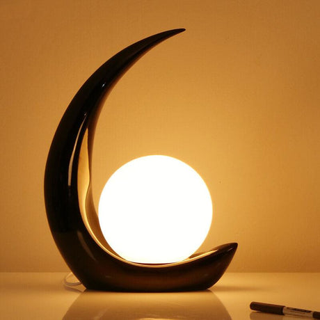 Lunovia LED Tischlampe mit Halbmond-Design | Kreatives Dekolicht | Dimmbar & Vielseitig