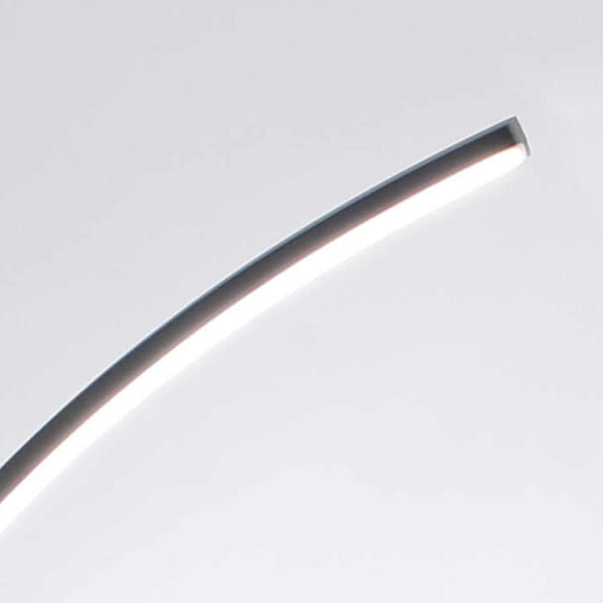Luniora Arc LED Stehleuchte | Minimalistisches Design mit Ablage | Modern & Dimmbar