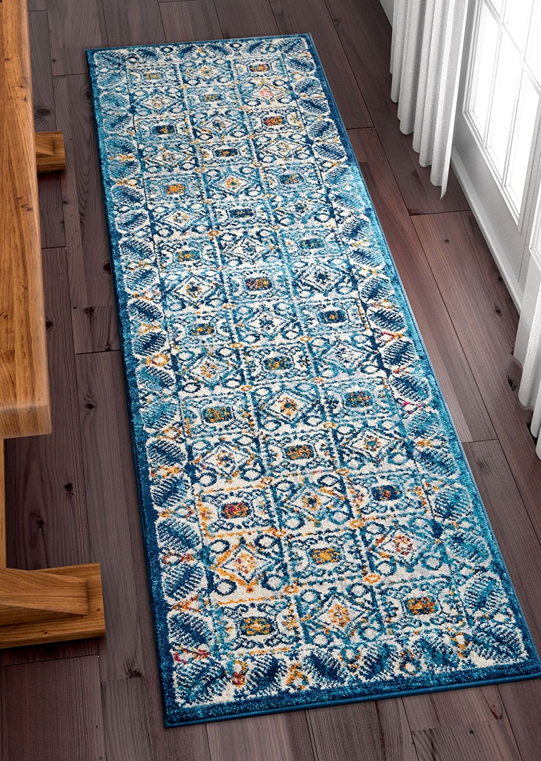 BlueBloom Vintage Teppich | Blumenmuster in Blau | Eleganz für Wohnzimmer & Flur | Pflegeleicht & Weich