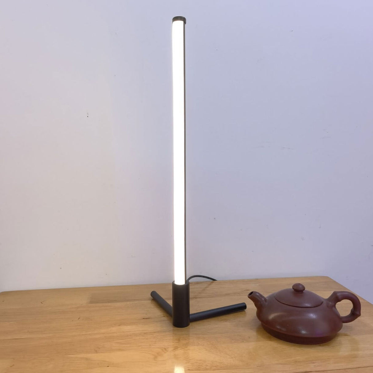 Luminix Bar LED Tischlampe | Minimalistisches Design | Nachtlicht & Stimmungsbeleuchtung | Modern & Dekorativ