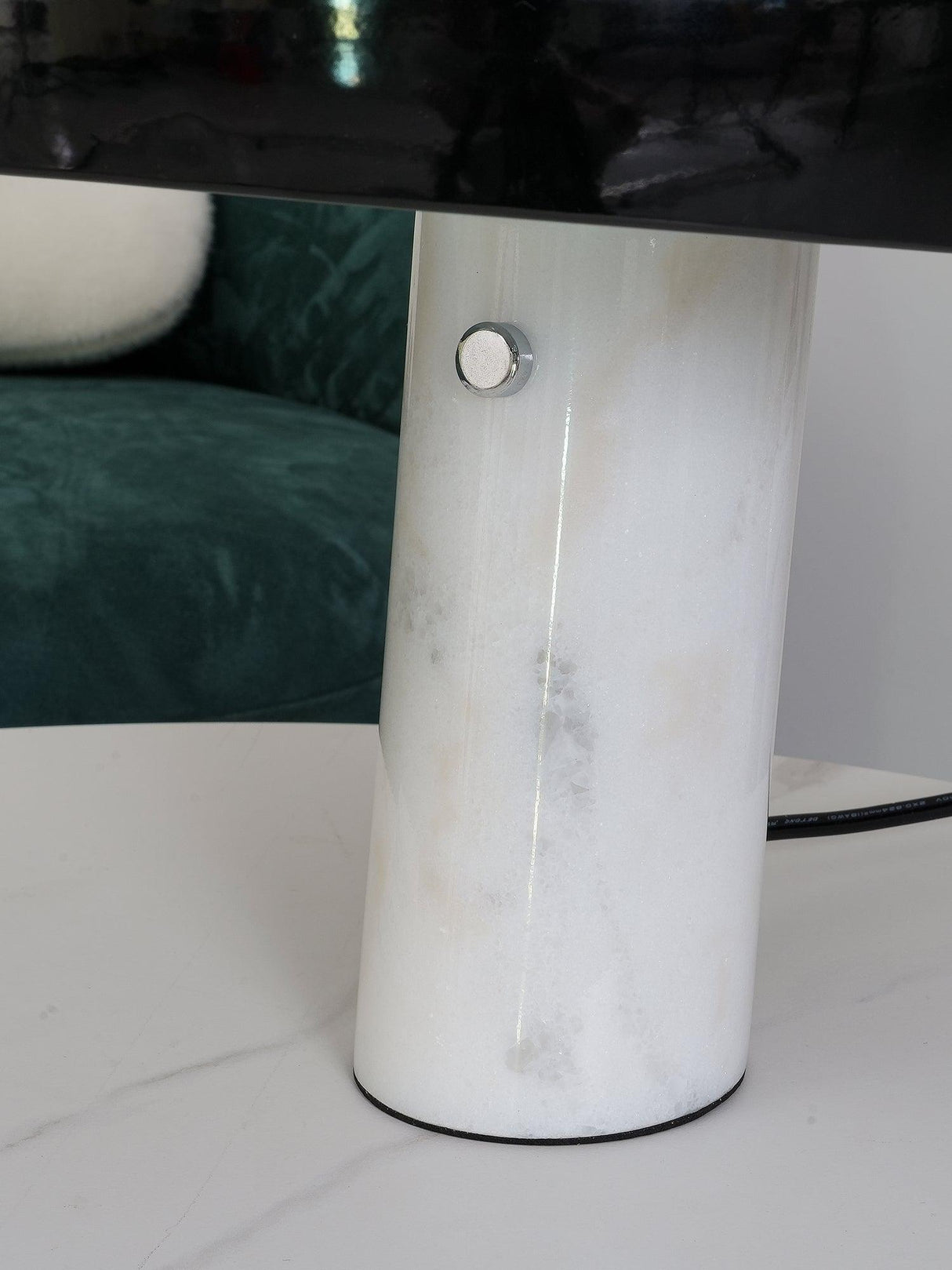 MarbleGlow Design Tischlampe | Marmor-Dekoration | LED-Licht | Elegante Beleuchtung für Zuhause