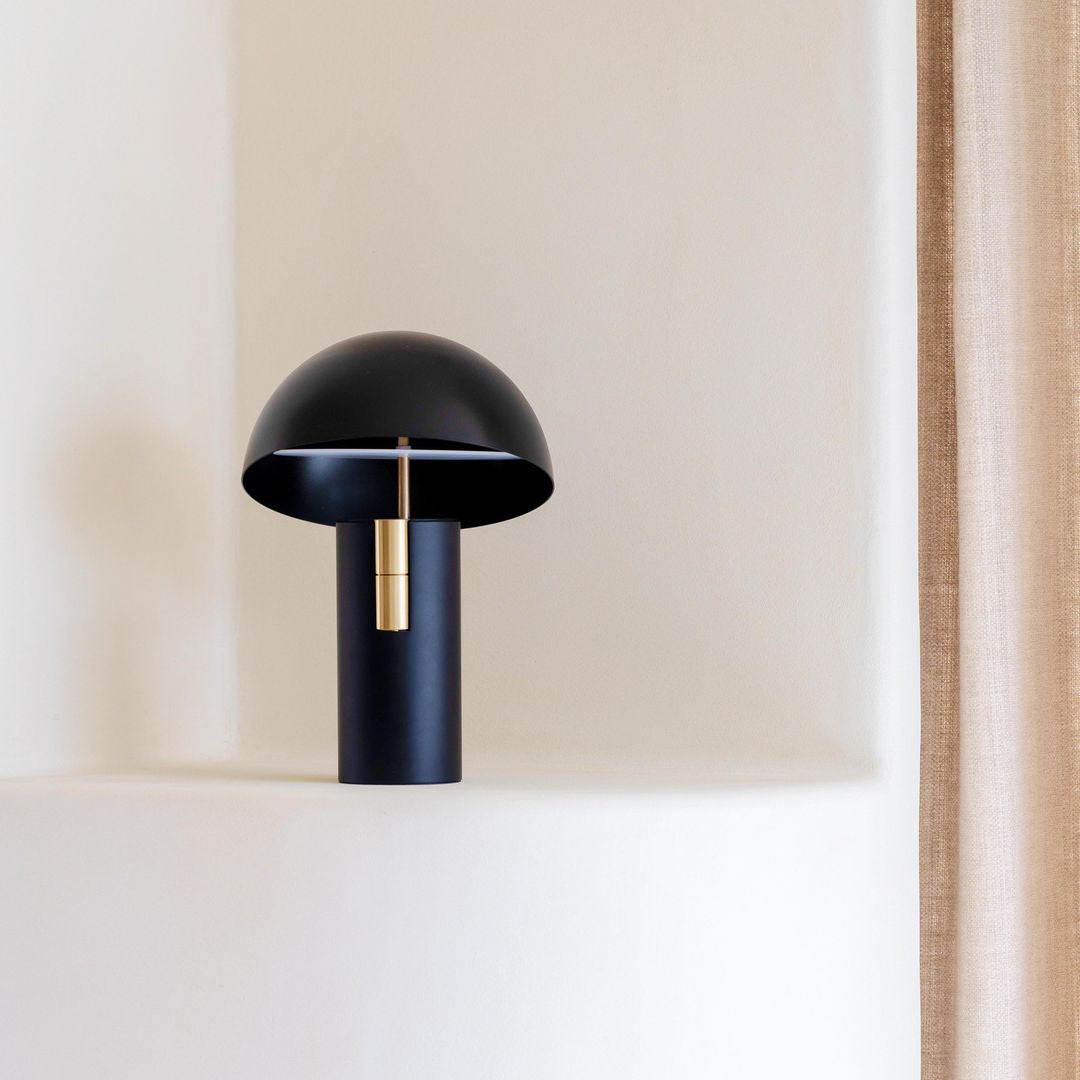 LumoAvo LED Tischlampe | Modernes Design | Kabellos | Stimmungslicht & Leselampe | Elegantes Wohndekor