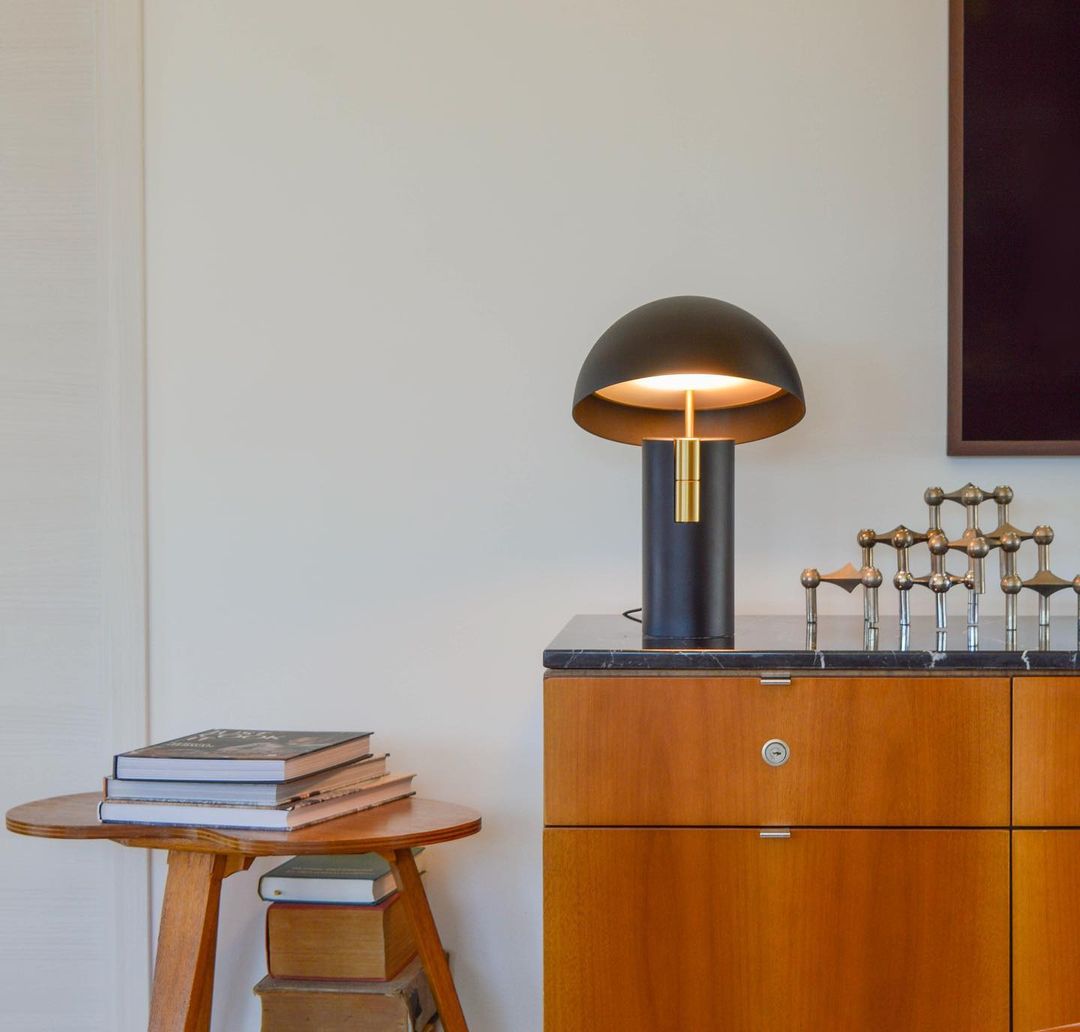 LumoAvo LED Tischlampe | Modernes Design | Kabellos | Stimmungslicht & Leselampe | Elegantes Wohndekor