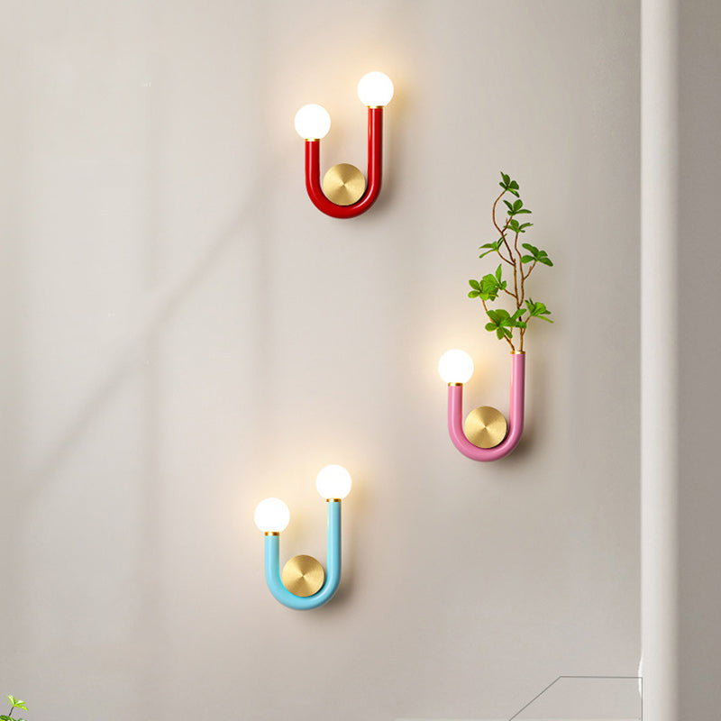 LuxeCurve U-Form LED Wandleuchte | Kreatives Design | Warmes Licht | Schlafzimmer Deko Lampe