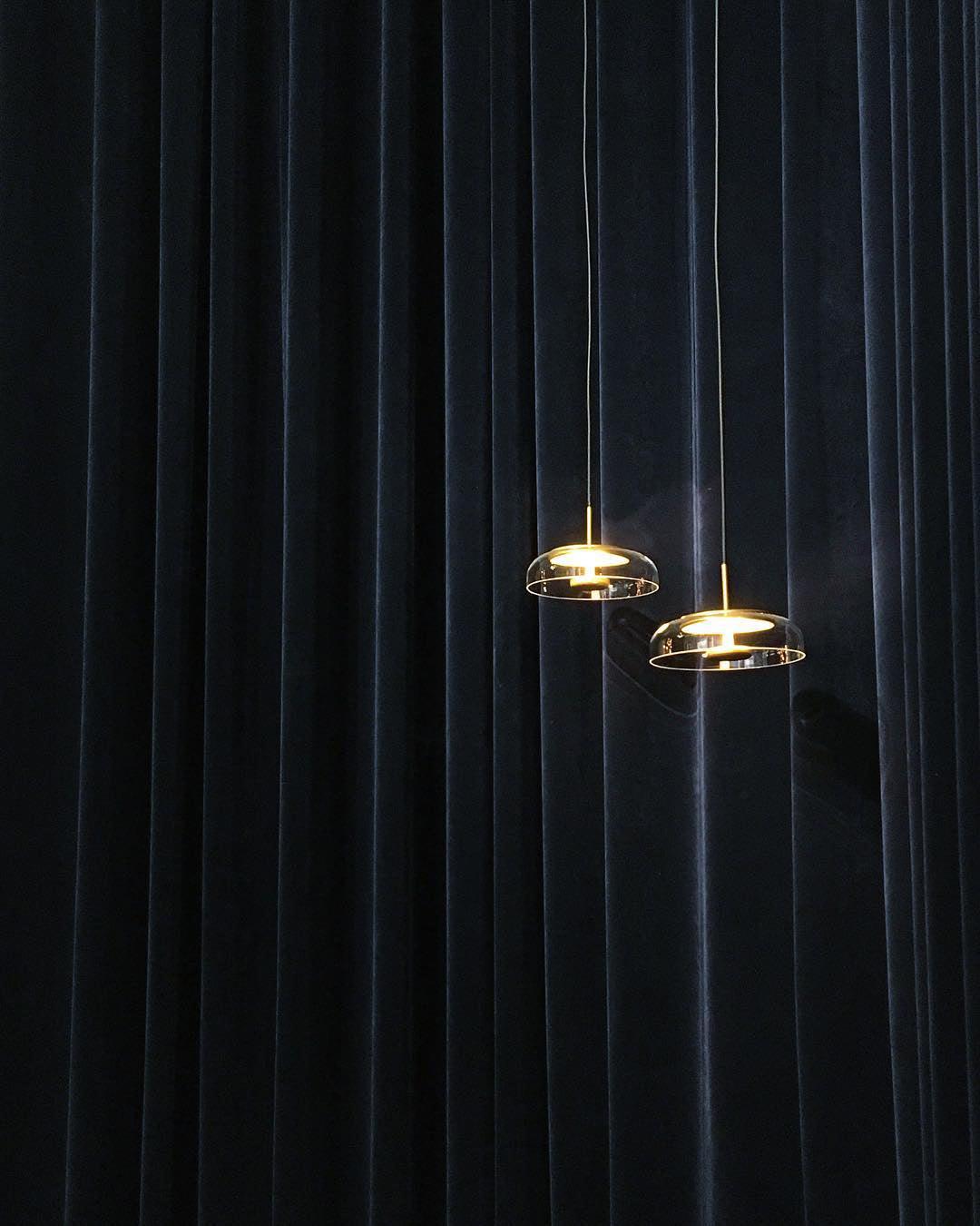 LunaVibe Messing Pendelleuchte | Moderne Hängelampe | Dimmbares Licht | Zeitloses Design