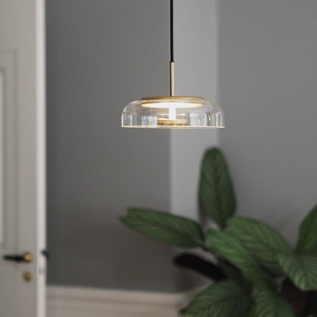 LunaVibe Messing Pendelleuchte | Moderne Hängelampe | Dimmbares Licht | Zeitloses Design