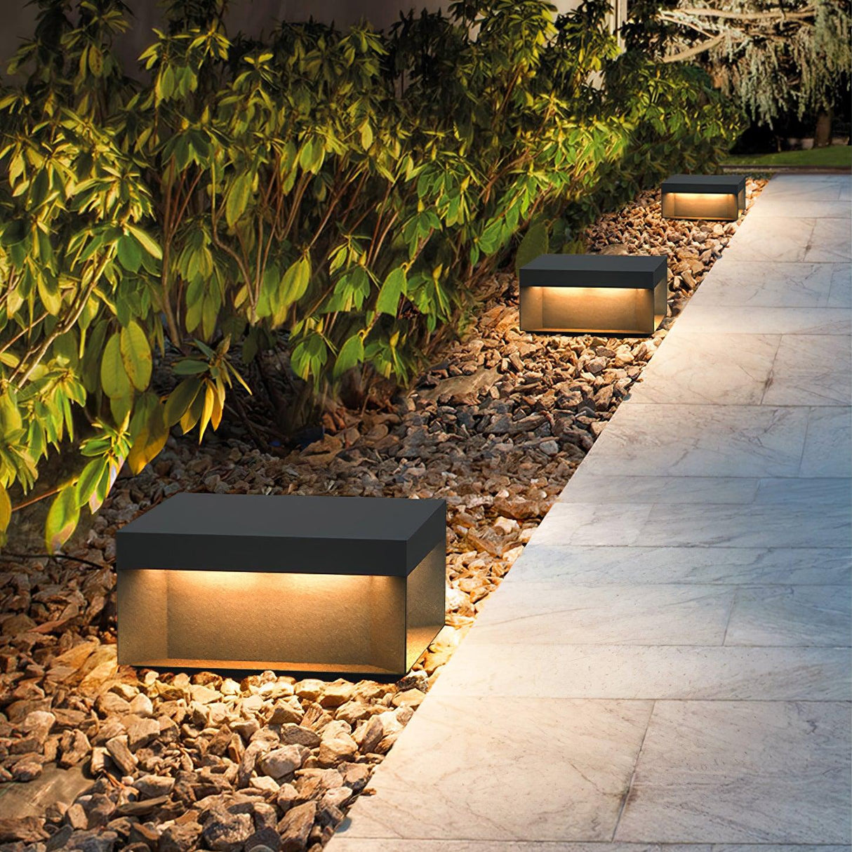 SolaraPost Solar Außenpfostenleuchte | LED Gartenbeleuchtung | Energieeffizient | Wasserdicht | Dekorative Außenbeleuchtung für Garten & Terrasse