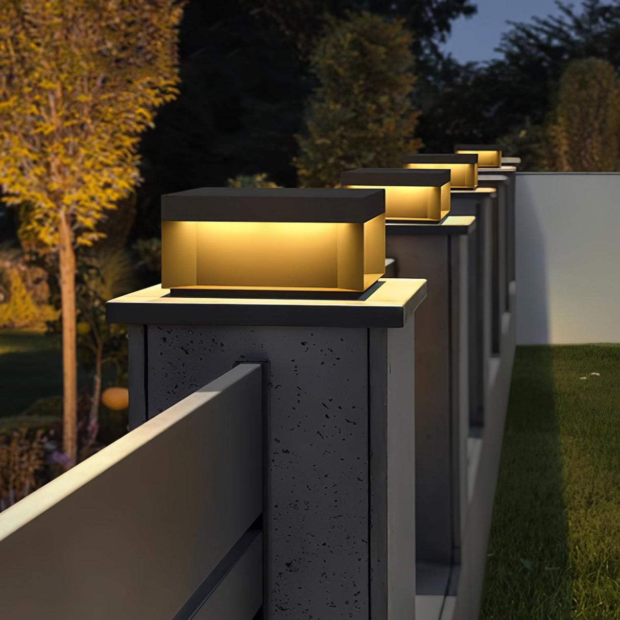 SolaraPost Solar Außenpfostenleuchte | LED Gartenbeleuchtung | Energieeffizient | Wasserdicht | Dekorative Außenbeleuchtung für Garten & Terrasse