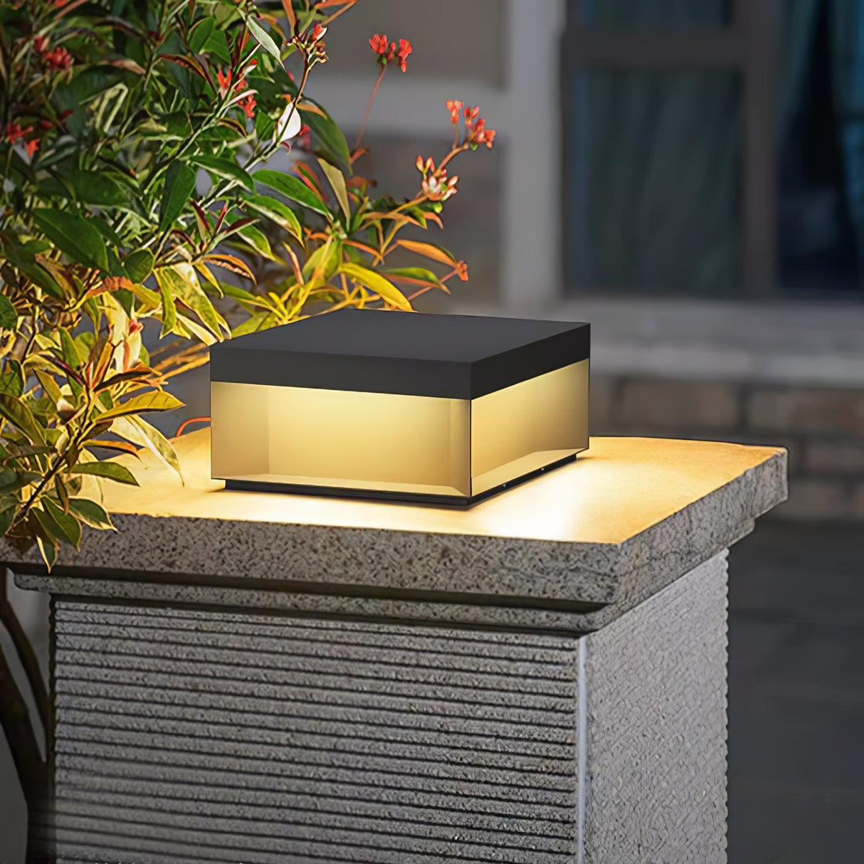 SolaraPost Solar Außenpfostenleuchte | LED Gartenbeleuchtung | Energieeffizient | Wasserdicht | Dekorative Außenbeleuchtung für Garten & Terrasse