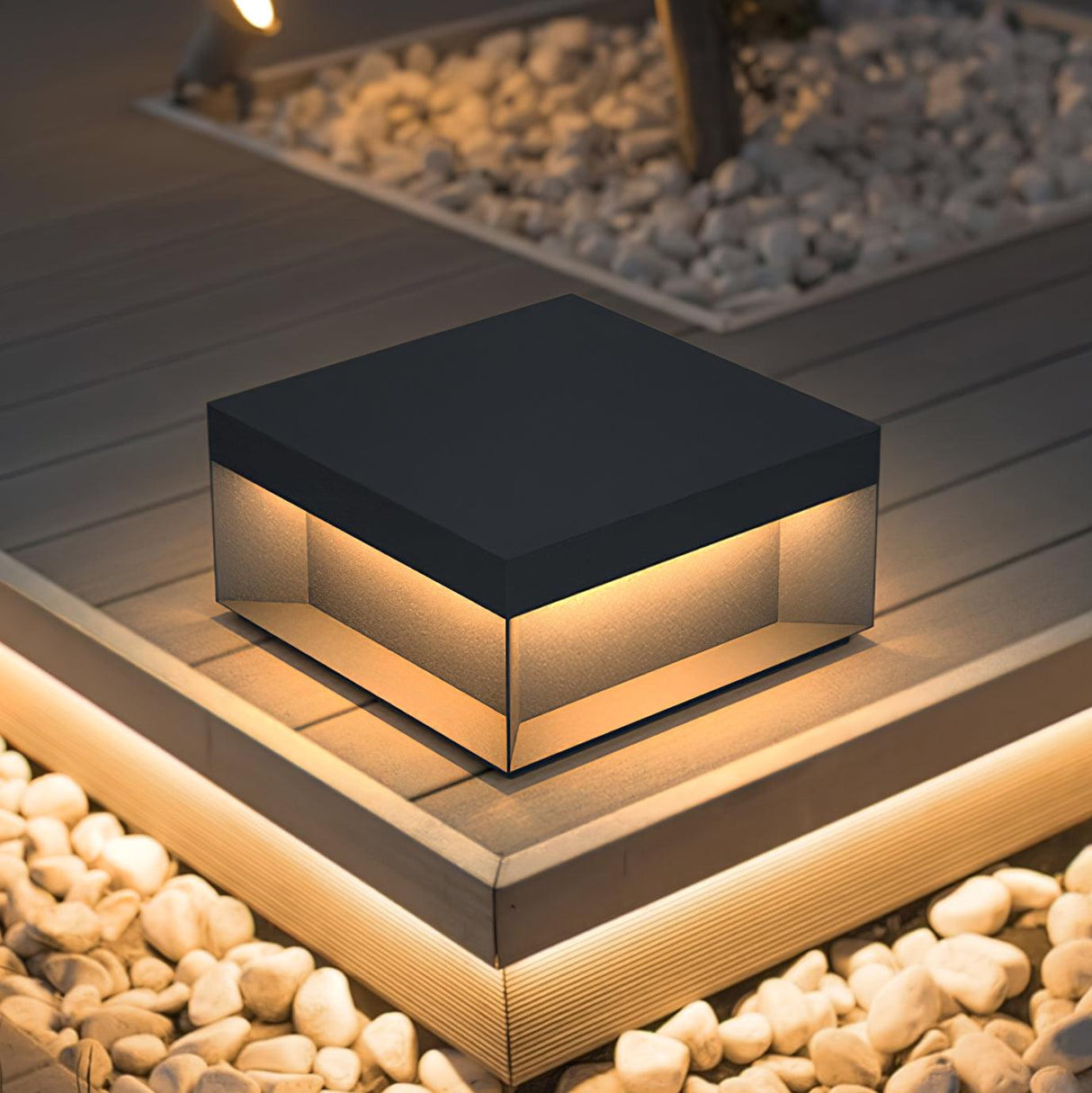 SolaraPost Solar Außenpfostenleuchte | LED Gartenbeleuchtung | Energieeffizient | Wasserdicht | Dekorative Außenbeleuchtung für Garten & Terrasse