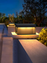 SolaraPost Solar Außenpfostenleuchte | LED Gartenbeleuchtung | Energieeffizient | Wasserdicht | Dekorative Außenbeleuchtung für Garten & Terrasse