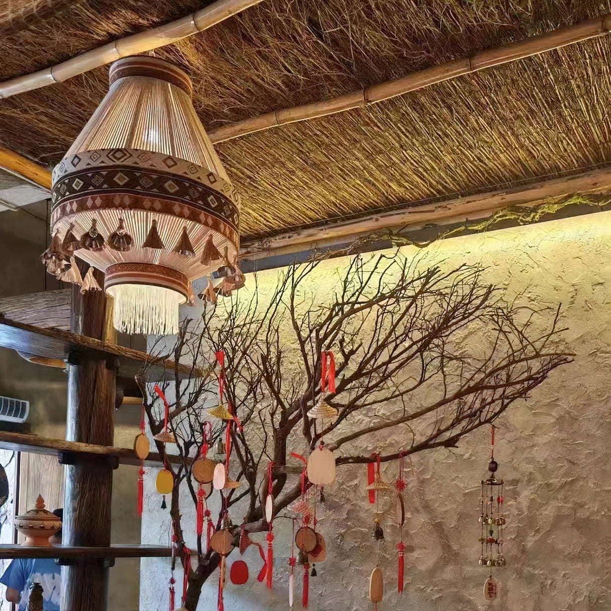 FringeLuxe Bohemian Pendelleuchte | Handgefertigte Quastenlampe | Warmes Ambiente | Stilvolle Beleuchtung