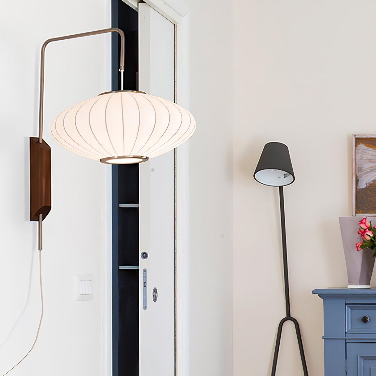 GlowElegance Nelson Wandleuchter | Zeitloses Design | Elegante Wandbeleuchtung für Wohnräume