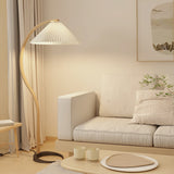LunaArch Stehleuchte im Caprani Design | LED Beleuchtung | Modernes Holz-Look | Elegante Wohnraum-Deko