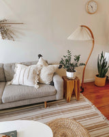 LunaArch Stehleuchte im Caprani Design | LED Beleuchtung | Modernes Holz-Look | Elegante Wohnraum-Deko