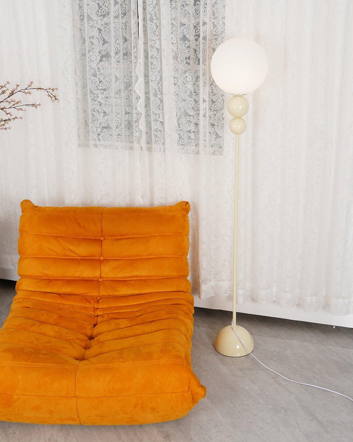 VividGlow Stehleuchte | Modernes LED-Licht | Dimmbar | Stilvolle Beleuchtung für Zuhause