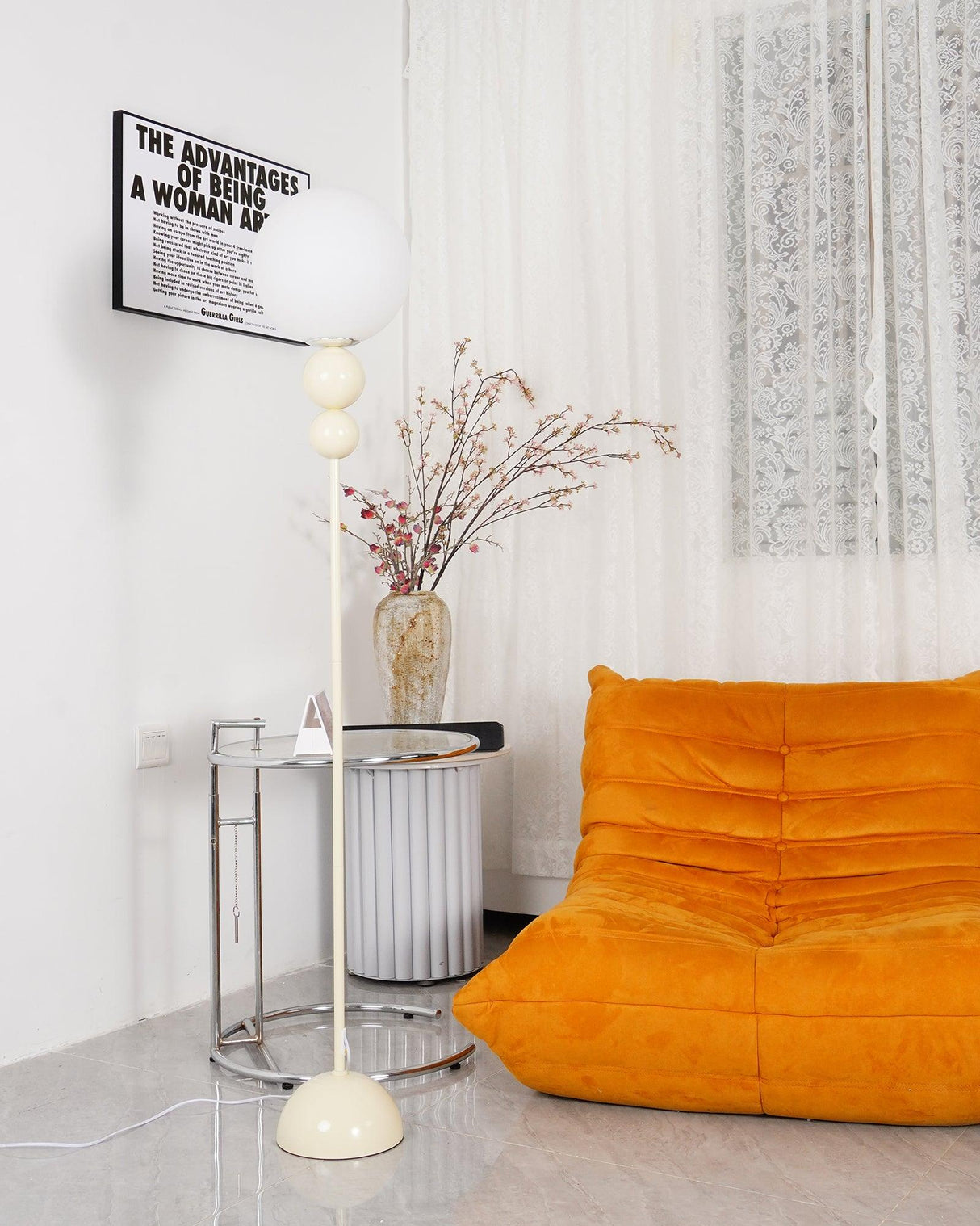 VividGlow Stehleuchte | Modernes LED-Licht | Dimmbar | Stilvolle Beleuchtung für Zuhause