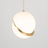 Cresnova Mondsichel Pendelleuchte | Mondförmiges Design | Stimmungsvolle Beleuchtung für Zuhause