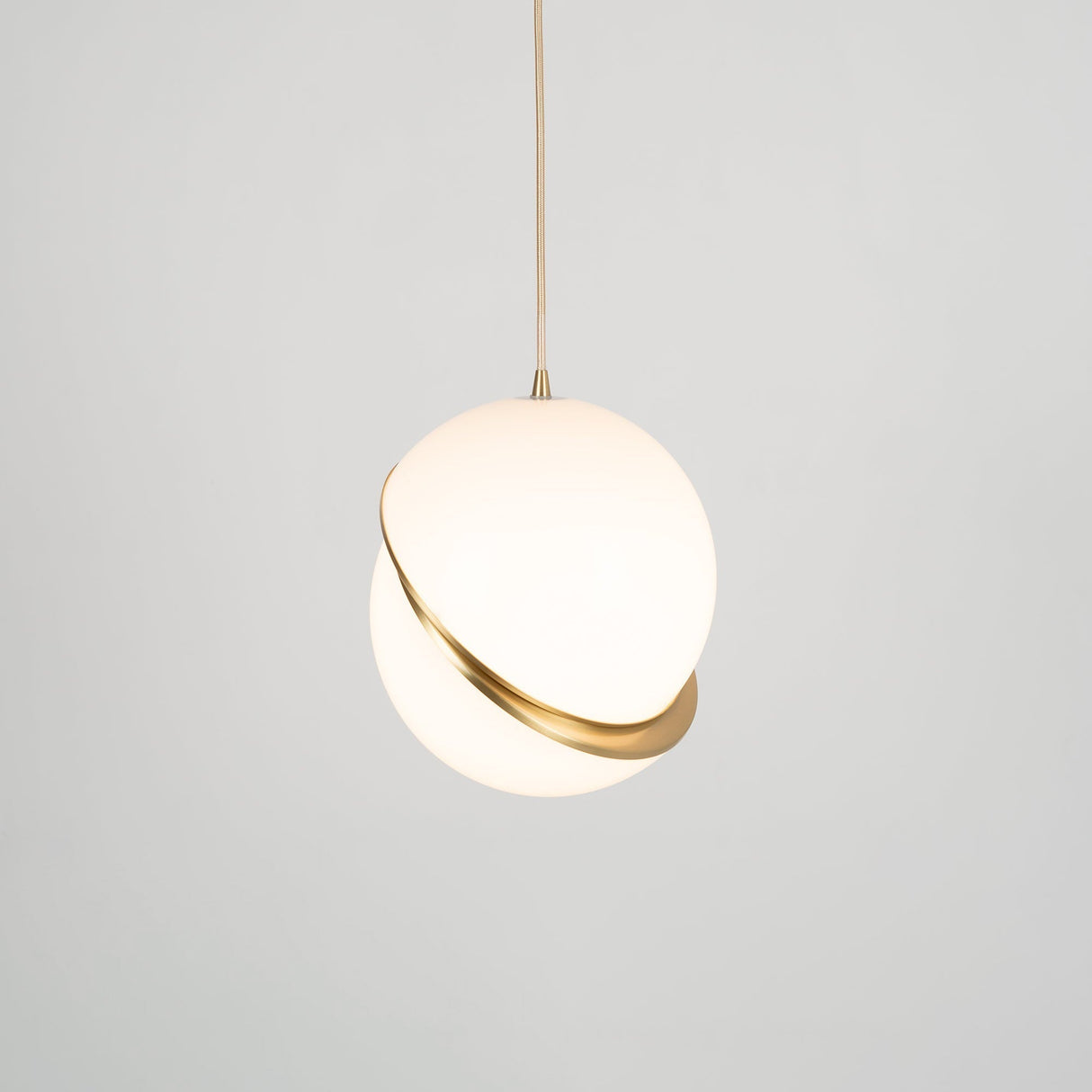 Cresnova Mondsichel Pendelleuchte | Mondförmiges Design | Stimmungsvolle Beleuchtung für Zuhause