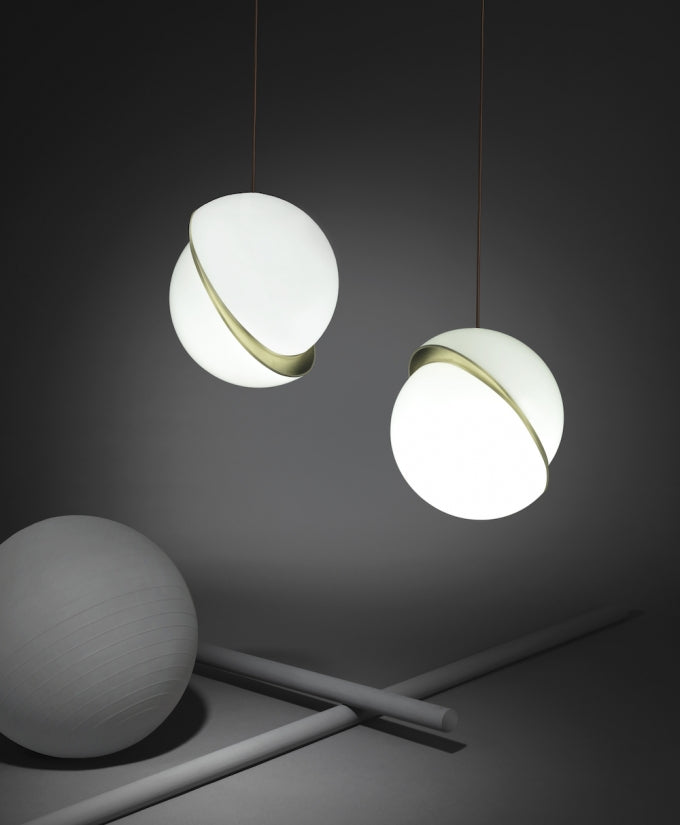 Cresnova Mondsichel Pendelleuchte | Mondförmiges Design | Stimmungsvolle Beleuchtung für Zuhause