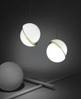 Cresnova Mondsichel Pendelleuchte | Mondförmiges Design | Stimmungsvolle Beleuchtung für Zuhause