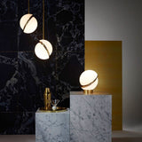 Cresnova Mondsichel Pendelleuchte | Mondförmiges Design | Stimmungsvolle Beleuchtung für Zuhause