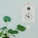 CuckooCharm Kuckucksuhr | Batteriebetrieben | Pendel & Vogelhaus Design | Dekoration für Wohnzimmer & Küche