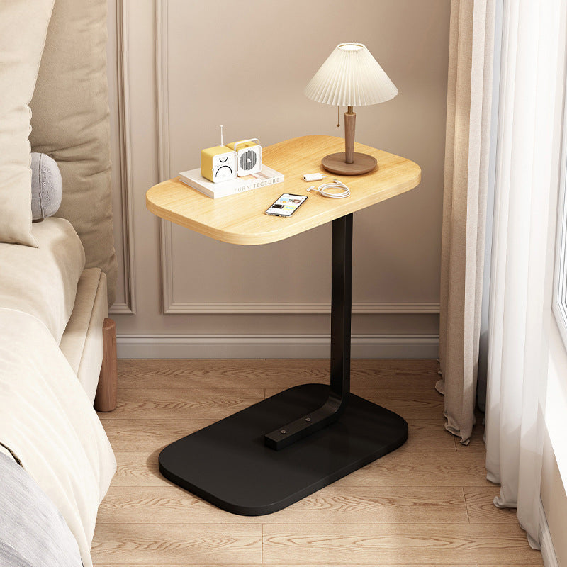 UrbanEdge Rechteckiger Beistelltisch | Beweglich | MDF & Eisen | 1 Ablage | Modernes Design für Wohnzimmer