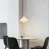 CharmCeram Retro Design Keramik Pendelleuchte | Weiß | Stilvolle Beleuchtung | Vintage Hut-Form | Perfekt für Küche & Esszimmer