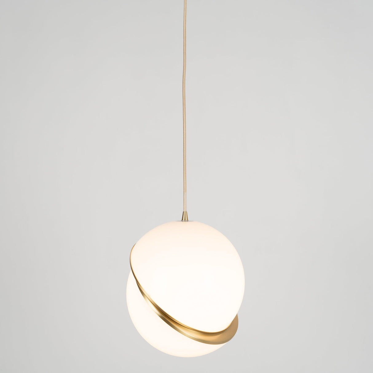 Cresnova Mondsichel Pendelleuchte | Mondförmiges Design | Stimmungsvolle Beleuchtung für Zuhause