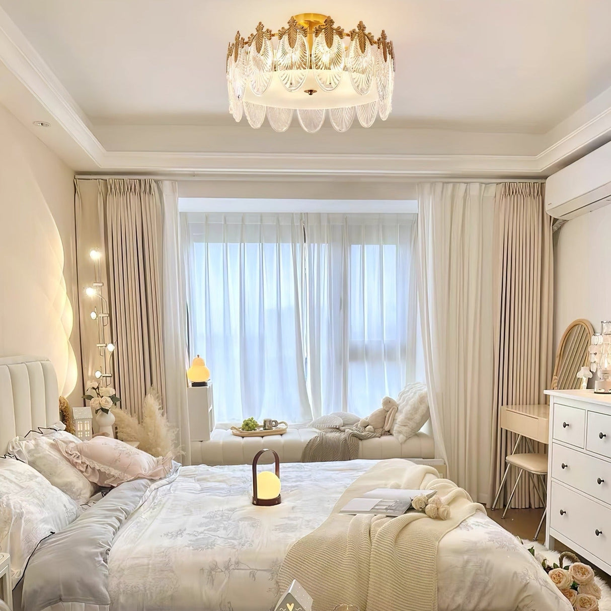 VeraLuxe Decorative Glass Round Chandelier | Elegante Deckenleuchte | Luxus Kronleuchter | Deko für Zuhause