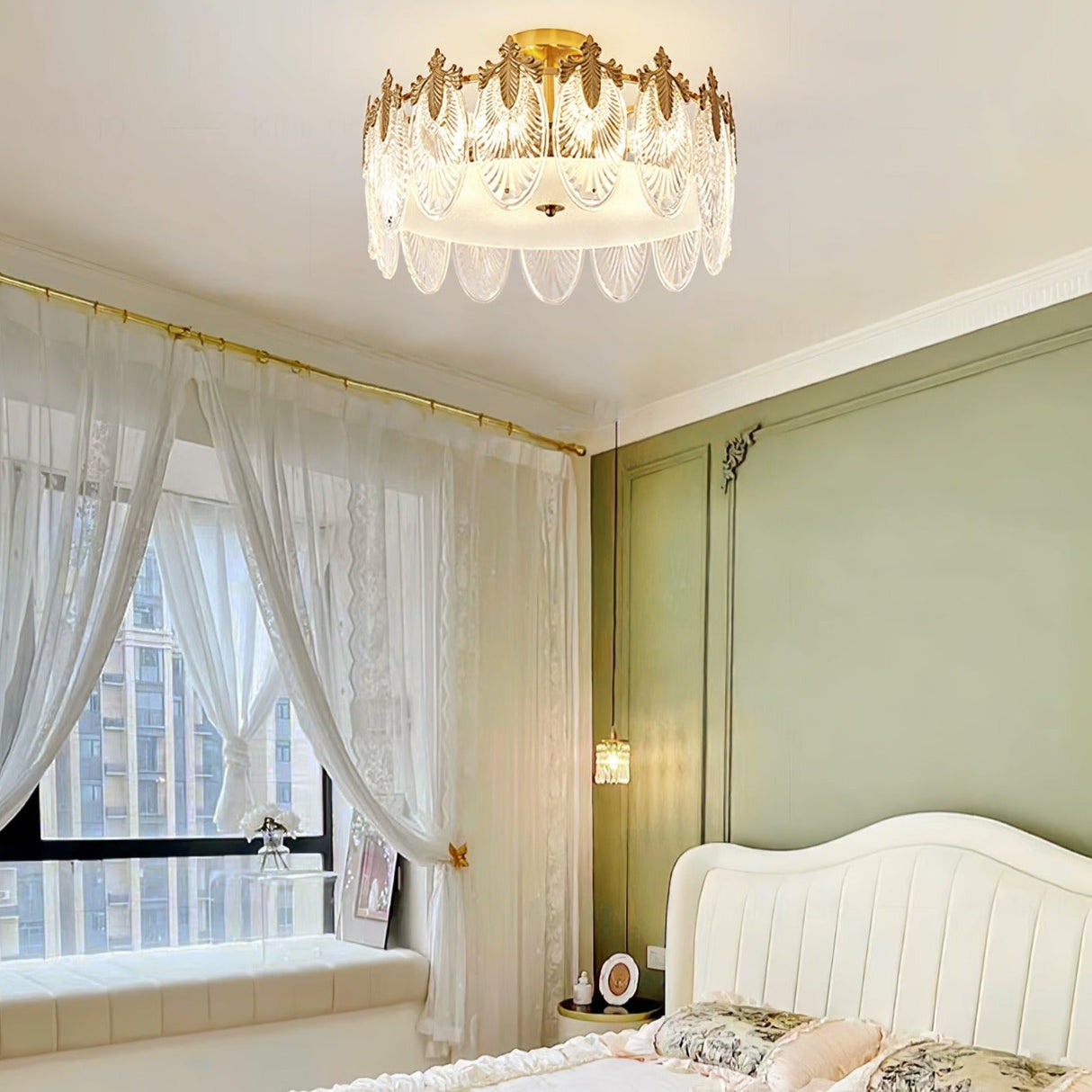 VeraLuxe Decorative Glass Round Chandelier | Elegante Deckenleuchte | Luxus Kronleuchter | Deko für Zuhause