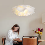 FloraLume Pendelleuchte in Blumenform | Weiße Hängelampe | Elegantes Design | LED-kompatibel