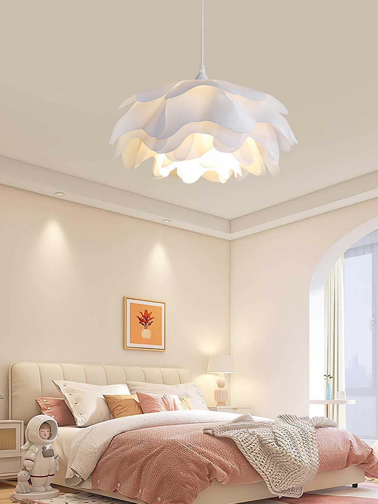 FloraLume Pendelleuchte in Blumenform | Weiße Hängelampe | Elegantes Design | LED-kompatibel