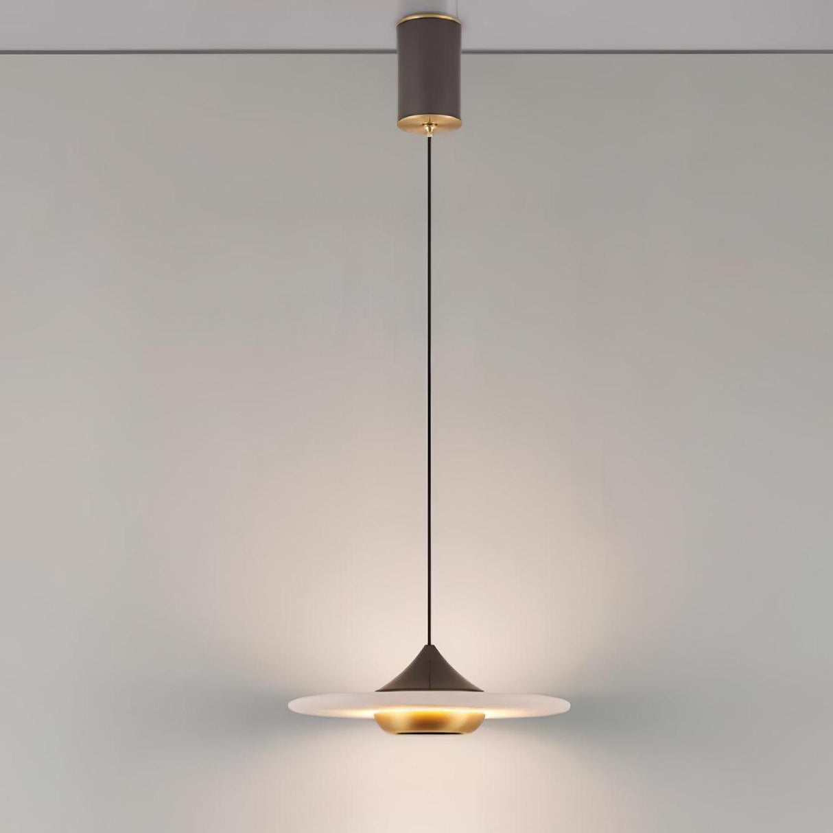Orbiview Marmor Pendelleuchte | Hochwertiges Design | Edle Beleuchtung | Stilvolle Wohnkultur