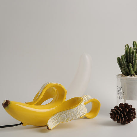 GoldenGlow Art Deco Tischlampe | Banane Design | Modern & Stilvoll | Elegante Beleuchtung