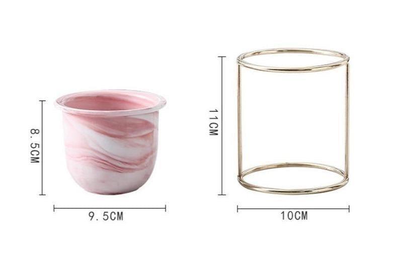 GoldPlanter Marmorisierter Keramiktopf mit Goldmetall-Ständer | Stilvolle Pflanzenhalterung | Dekoration für Zuhause & Büro