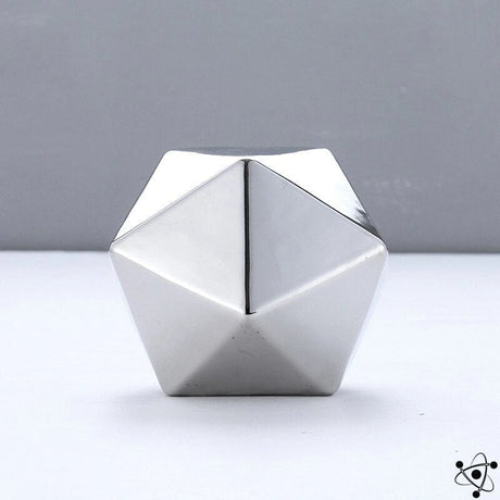 GeoArt Ikosaeder-Skulptur | Moderne Dekoration aus Metall | Geometrisches Design für Zuhause