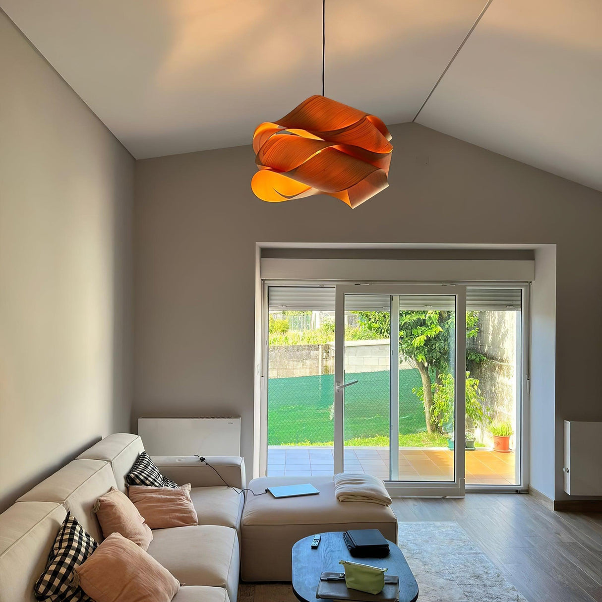 LustraLink Pendelleuchte | Minimalistisches Design | Höhenverstellbar | Ideal für Esszimmer und Wohnzimmer